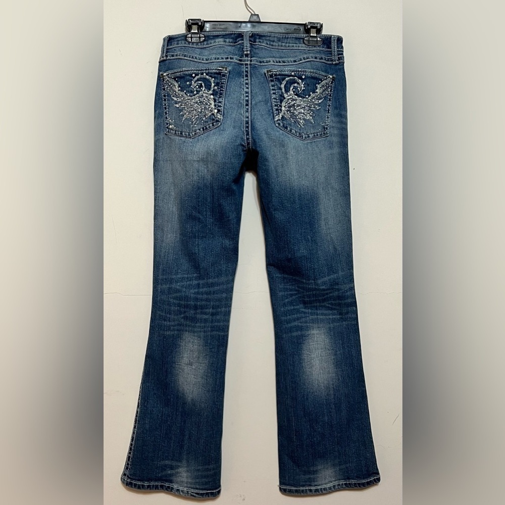 Wrangler Rock 47 jeans.  Bootcut Embellished Size 7/8x32